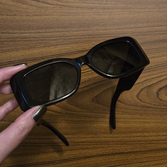 Celine XL Triomphe black sunglasses - Picture 1 of 13